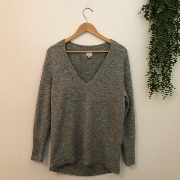 ★ A New Day | v-neck sweater - Picture 1 of 5